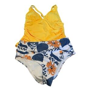 Beachsissi Tankini Women’s Medium Swimsuit Yellow Floral Medium